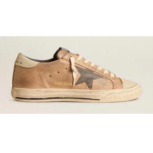 Golden Goose Super Star Sneakers(PLEASE REQUEST YOUR SIZE FOR PURCHASING)